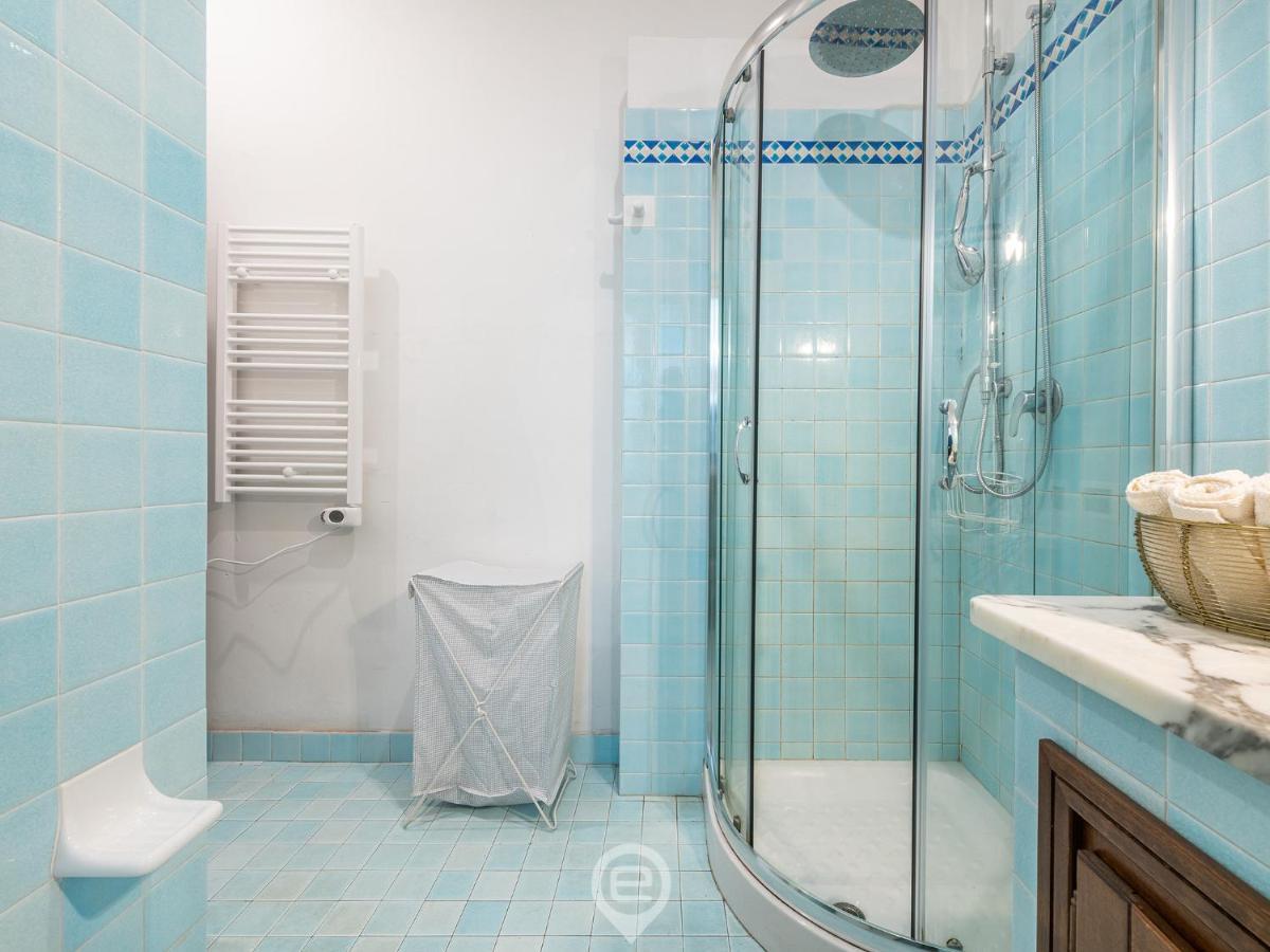 Mirabel Apartment - Wonderful Flat In City Center Cagliari Eksteriør billede