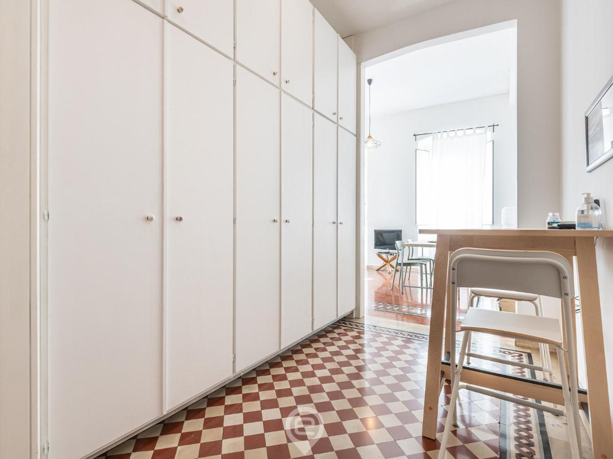 Mirabel Apartment - Wonderful Flat In City Center Cagliari Eksteriør billede